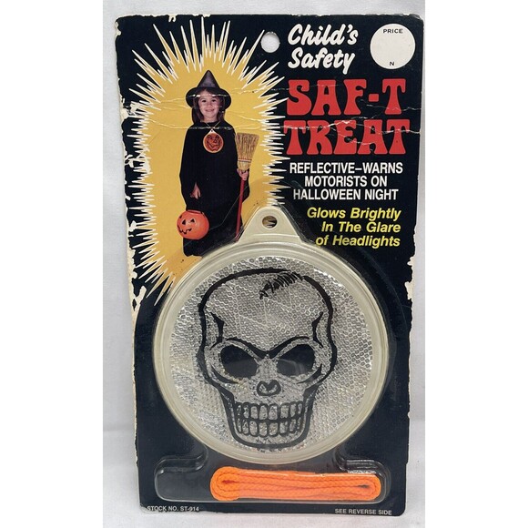 Vintage Halloween NOS Childs Saf-T Treat Reflective Skeleton Badge RARE - Picture 1 of 10
